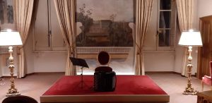 Fisarmonica e leggio