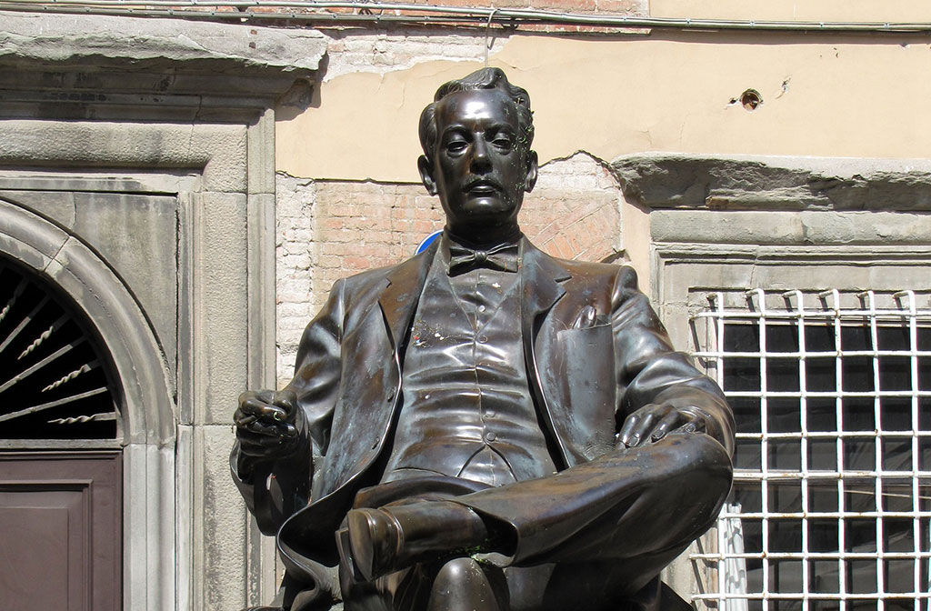 Giacomno Puccini (busto)